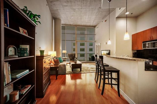44 Peachtree Place NW 525, Atlanta, GA 30309