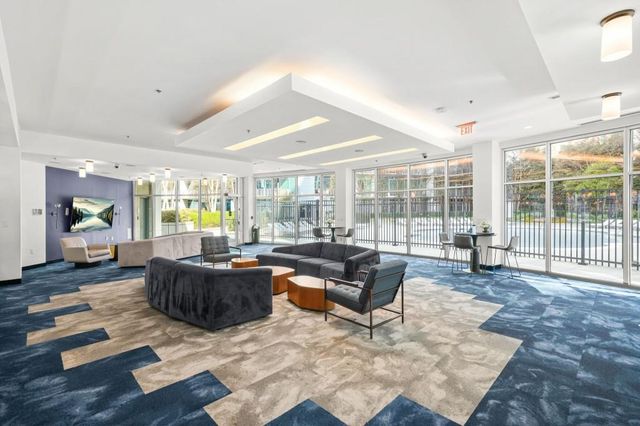 44 Peachtree Place NW 525, Atlanta, GA 30309