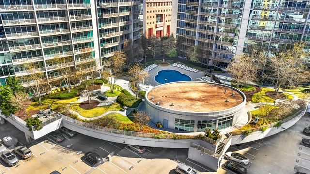 44 Peachtree Place NW 525, Atlanta, GA 30309