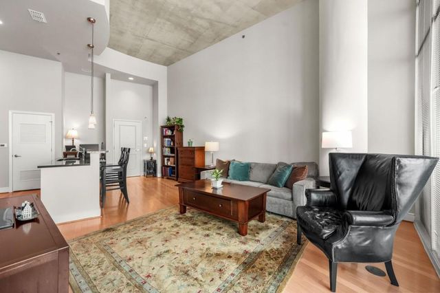 44 Peachtree Place NW 525, Atlanta, GA 30309
