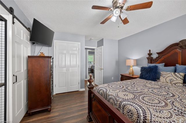 121 Manor Drive, High Point, NC 27260