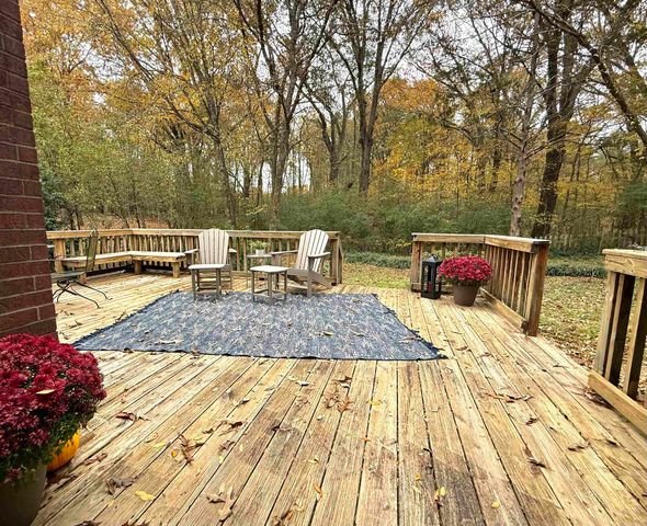 756 CRESTOVER DR, Collierville, TN 38017