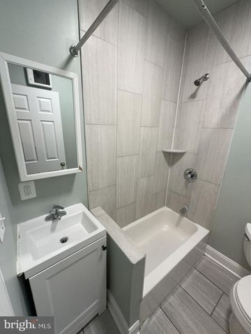 122 MAIN ST, Darby, PA 19023