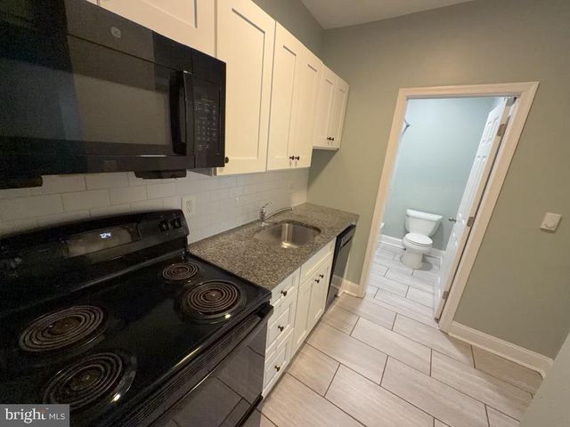 122 MAIN ST, Darby, PA 19023