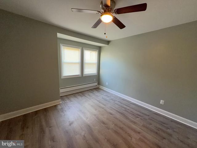 122 MAIN ST, Darby, PA 19023