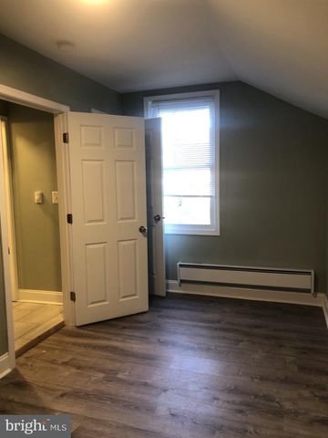 122 MAIN ST, Darby, PA 19023