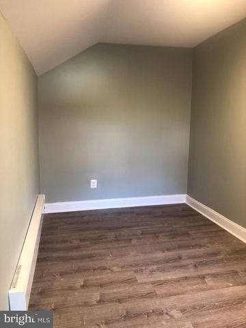 122 MAIN ST, Darby, PA 19023