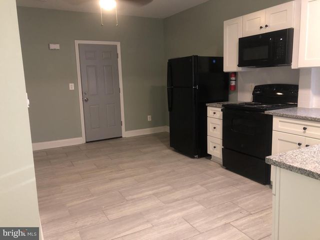 122 MAIN ST, Darby, PA 19023
