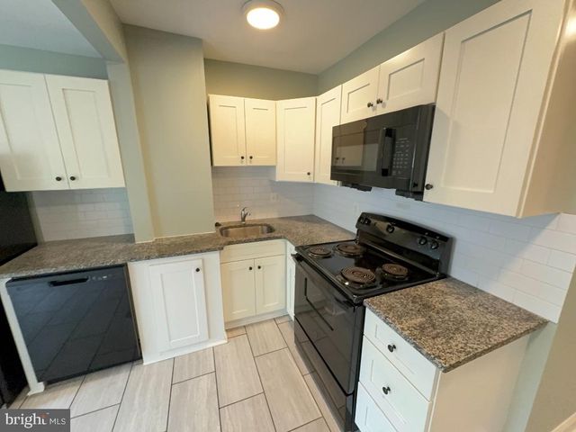 122 MAIN ST, Darby, PA 19023