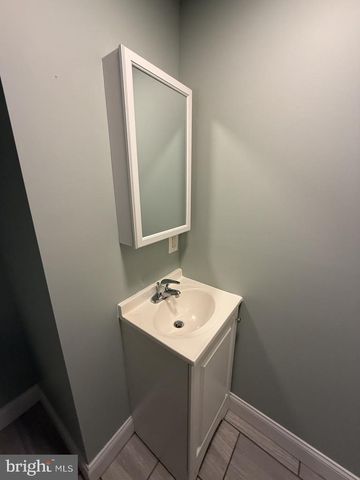 122 MAIN ST, Darby, PA 19023