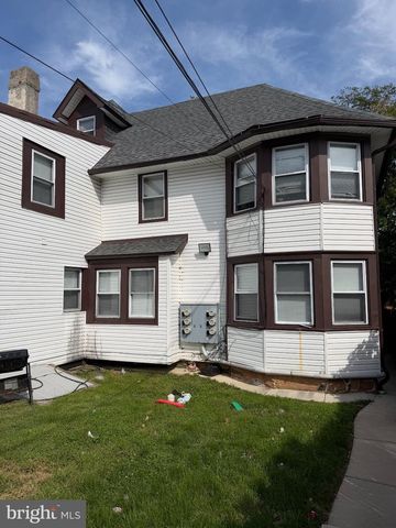 122 MAIN ST, Darby, PA 19023