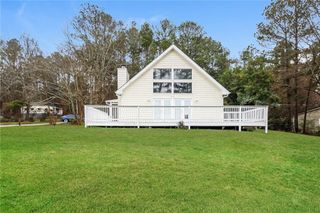 2536 Lakeshore NE Drive, Conyers, GA 30012