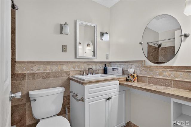 11999 Villa Dorado Drive F, Unincorporated, MO 63146