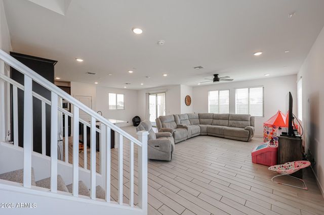 3361 S 179TH Drive, Goodyear, AZ 85338