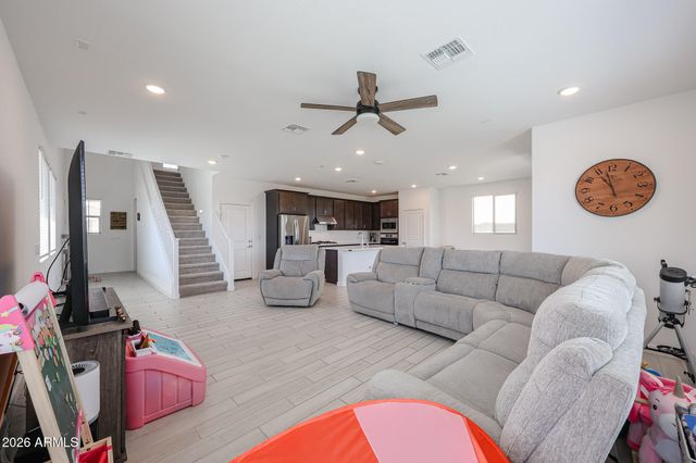 3361 S 179TH Drive, Goodyear, AZ 85338