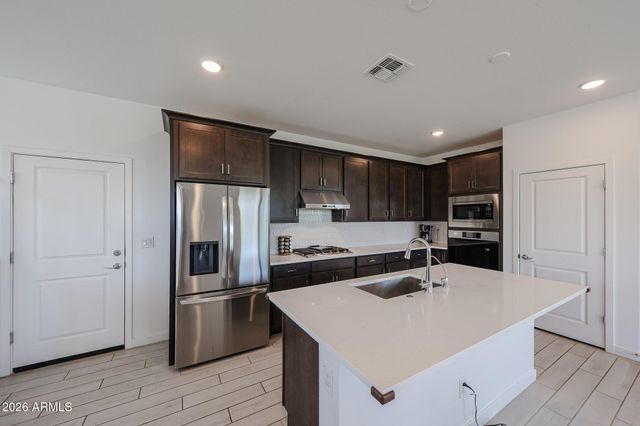 3361 S 179TH Drive, Goodyear, AZ 85338