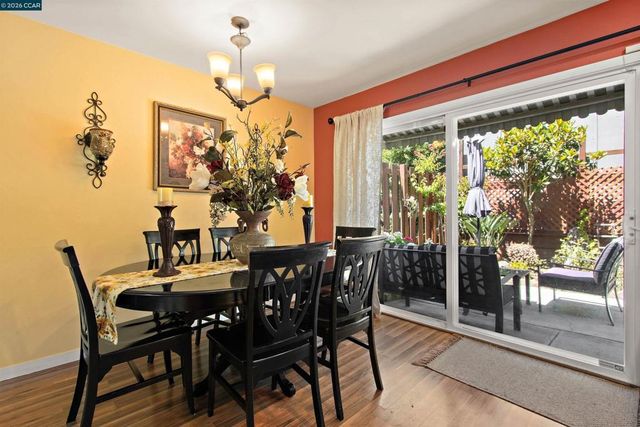 234 Park Ln, Richmond, CA 94803