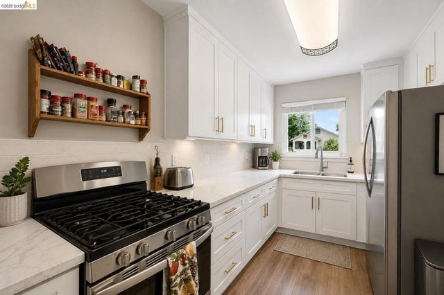 218 W Madill St, Antioch, CA 94509