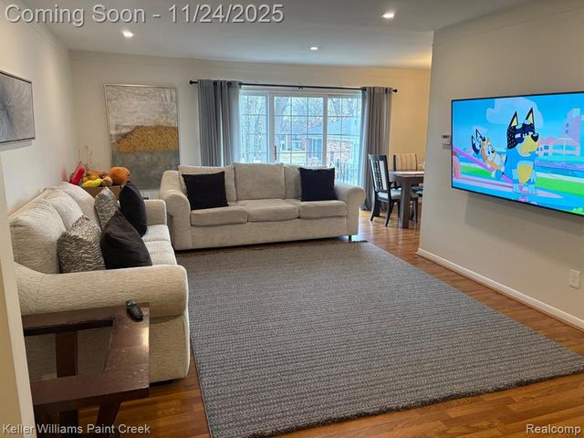 433 Fox Hills Drive 5, Bloomfield Hills, MI 48304