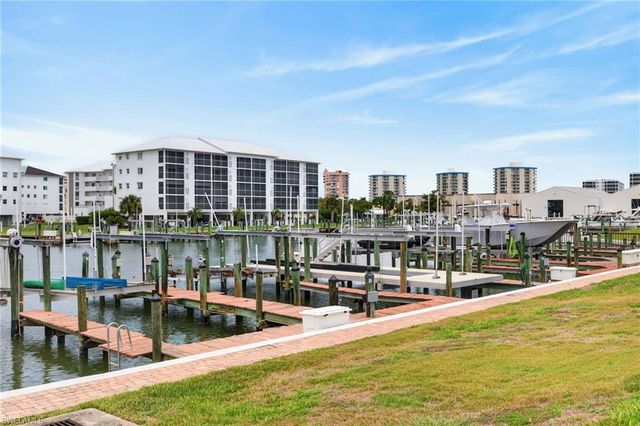 200 Lenell RD 212, Fort Myers Beach, FL 33931
