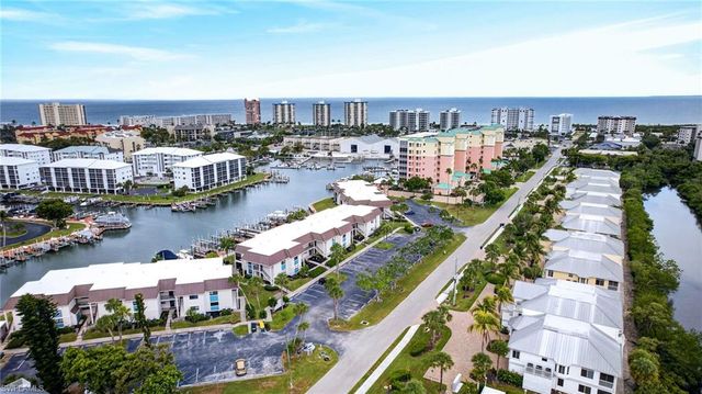 200 Lenell RD 212, Fort Myers Beach, FL 33931