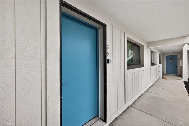 200 Lenell RD 212, Fort Myers Beach, FL 33931