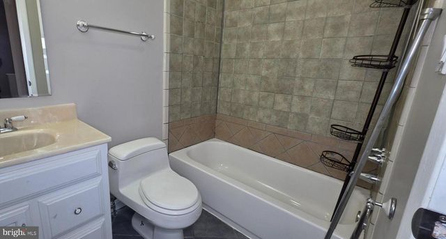 6974 KNIGHTHOOD LN, Columbia, MD 21045