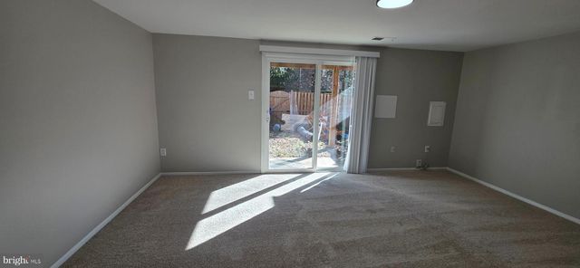 6974 KNIGHTHOOD LN, Columbia, MD 21045