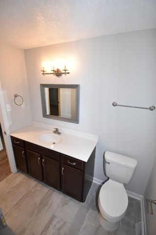 1579 Cherry Tree Dr, Clarksville, TN 37042