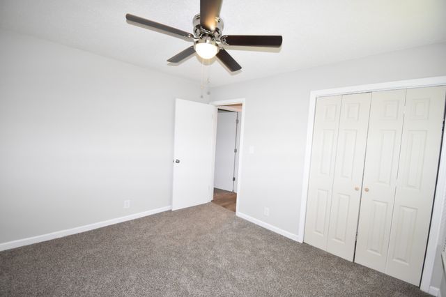 1579 Cherry Tree Dr, Clarksville, TN 37042