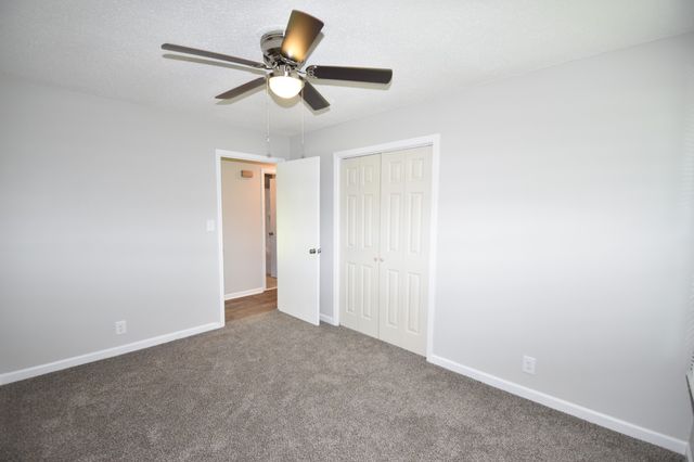 1579 Cherry Tree Dr, Clarksville, TN 37042