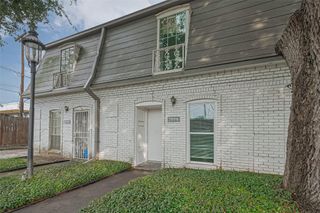 7805 Rue Saint Cyr Street 63, Houston, TX 77074