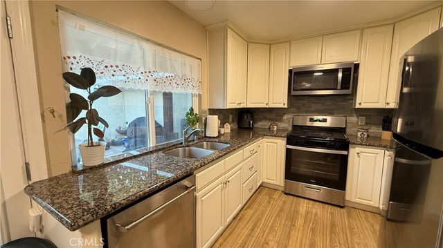 4294 Donald, Riverside, CA 92503