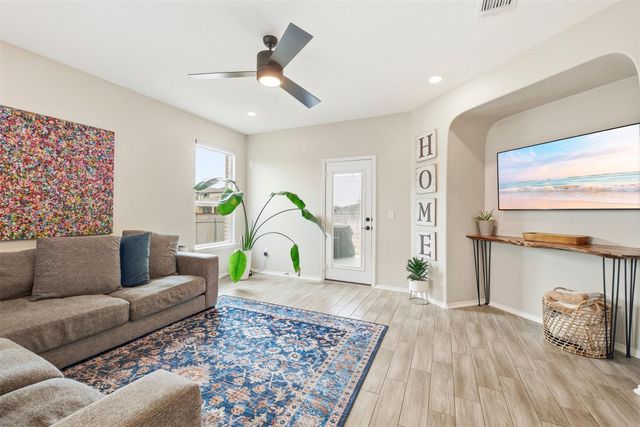 1506 Dragonfly LOOP, Bastrop, TX 78602