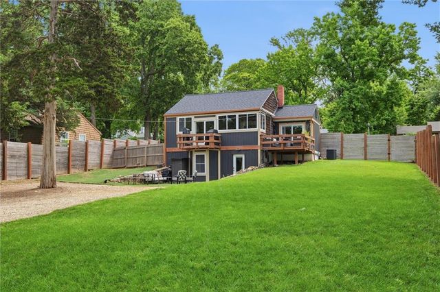 8524 Riley Street, Overland Park, KS 66212