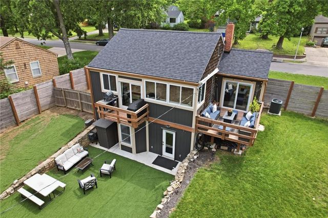 8524 Riley Street, Overland Park, KS 66212