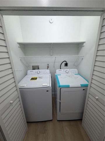 18940 SW 113th Ct, Miami, FL 33157