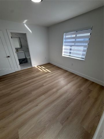 18940 SW 113th Ct, Miami, FL 33157