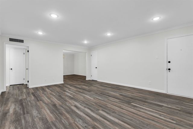 6234 Bandera Avenue A, Dallas, TX 75225