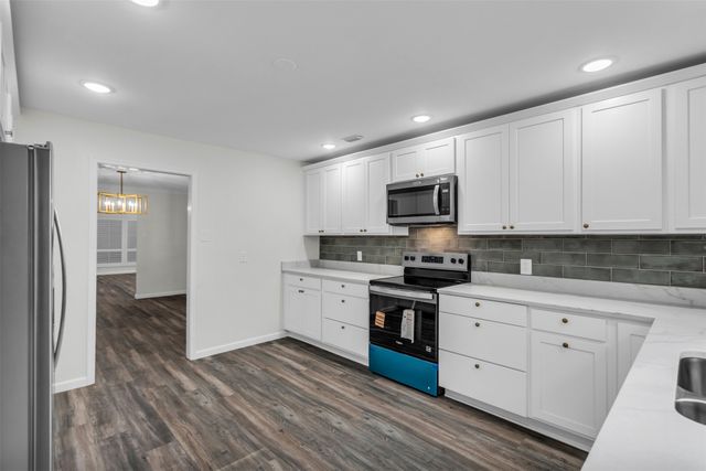 6234 Bandera Avenue A, Dallas, TX 75225