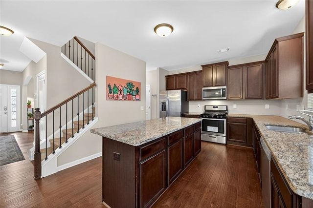 1241 Silvercrest Court, Powder Springs, GA 30127