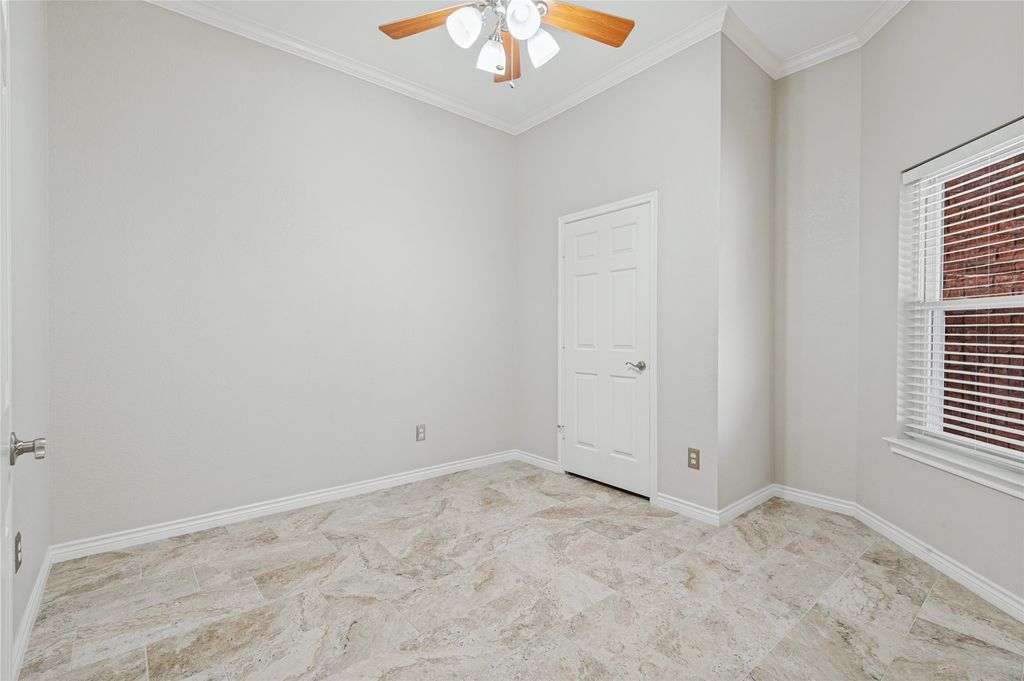 5816 Windy Meadow Lane, Grand Prairie, TX 75052 — photo 2