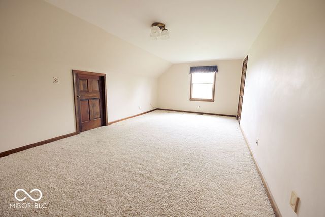 1221 S Poplar Street, Seymour, IN 47274
