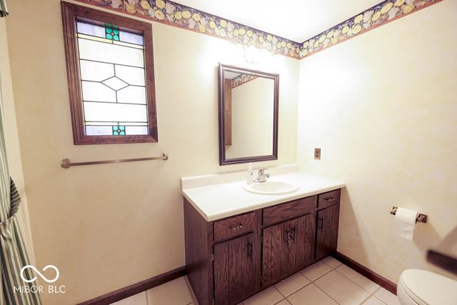 1221 S Poplar Street, Seymour, IN 47274
