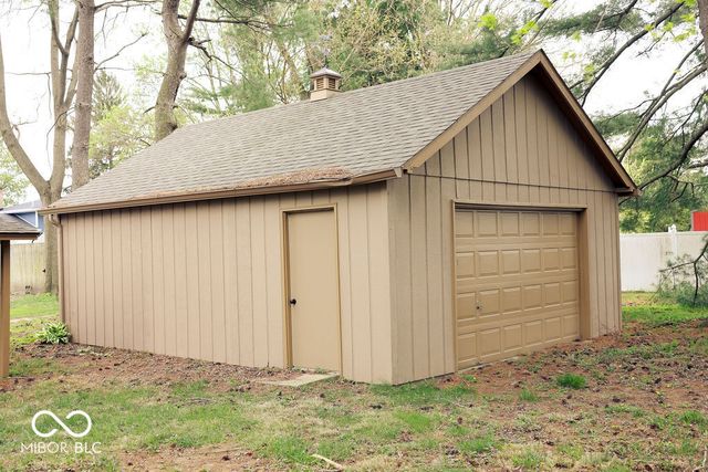 1221 S Poplar Street, Seymour, IN 47274