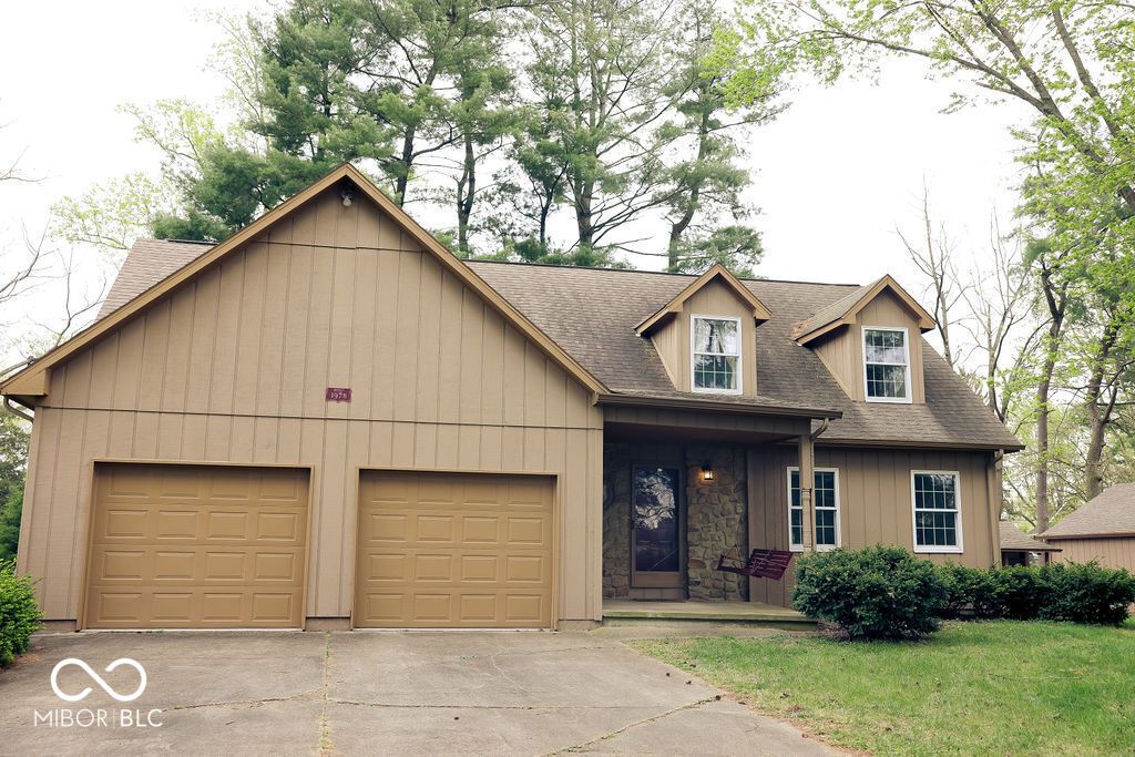 1221 S Poplar Street, Seymour, IN 47274