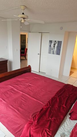 4851 NW 26th Court 342, Lauderdale Lakes, FL 33313