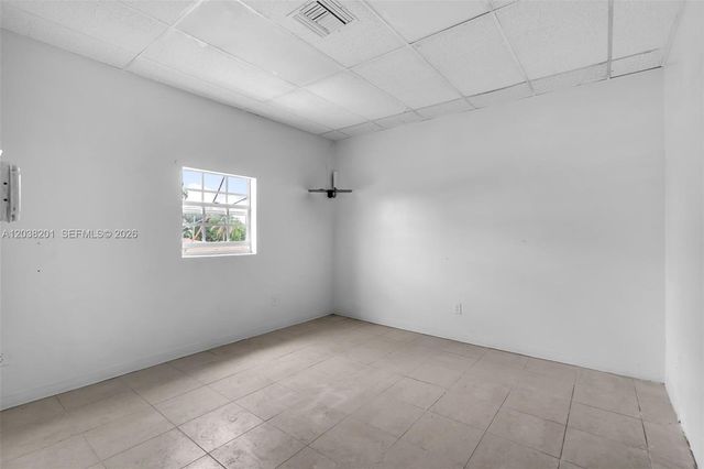 1879 NW 7th St, Miami, FL 33125