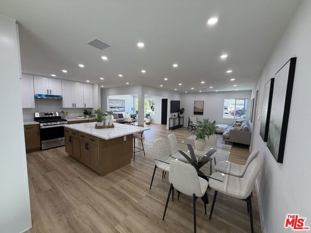 10419 Vassar Avenue, Chatsworth (los Angeles), CA 91311