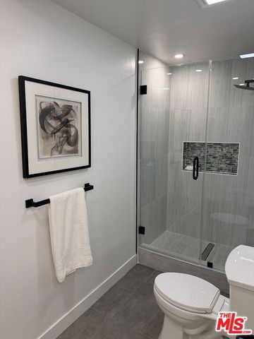 10419 Vassar Avenue, Chatsworth (los Angeles), CA 91311